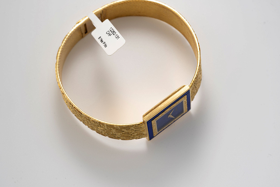 Square Watch Ref. 9200B25 With Lapis Lazuli Dial and Bezel