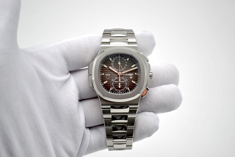 Nautilus Travel Time Chronograph 5990