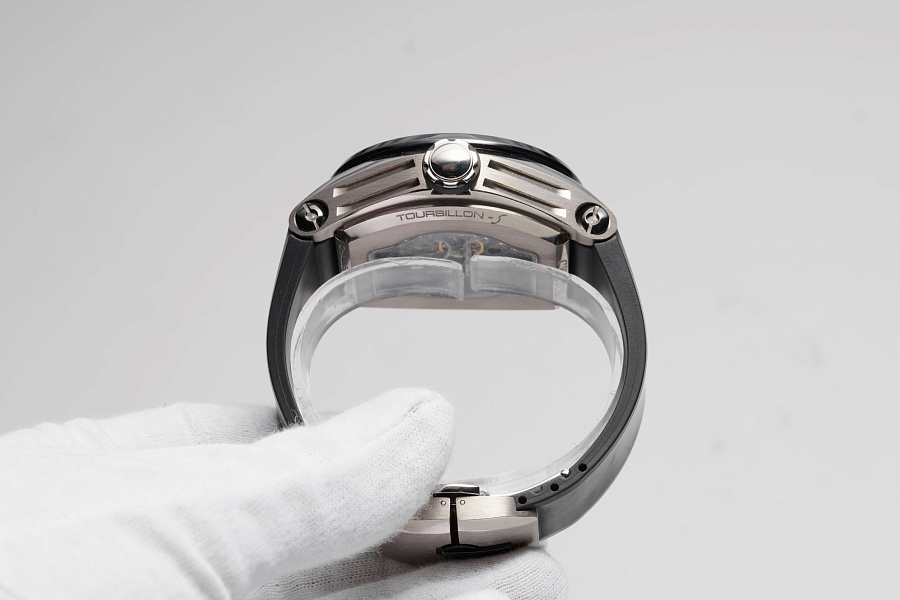 Challenge R-T-S-Tourbillon Sport Titanium