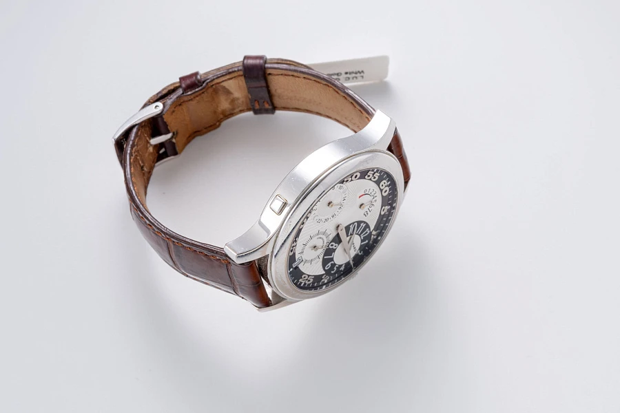 L.U.C. Quattro GMT Ref. 16/1874 in 18k White Gold