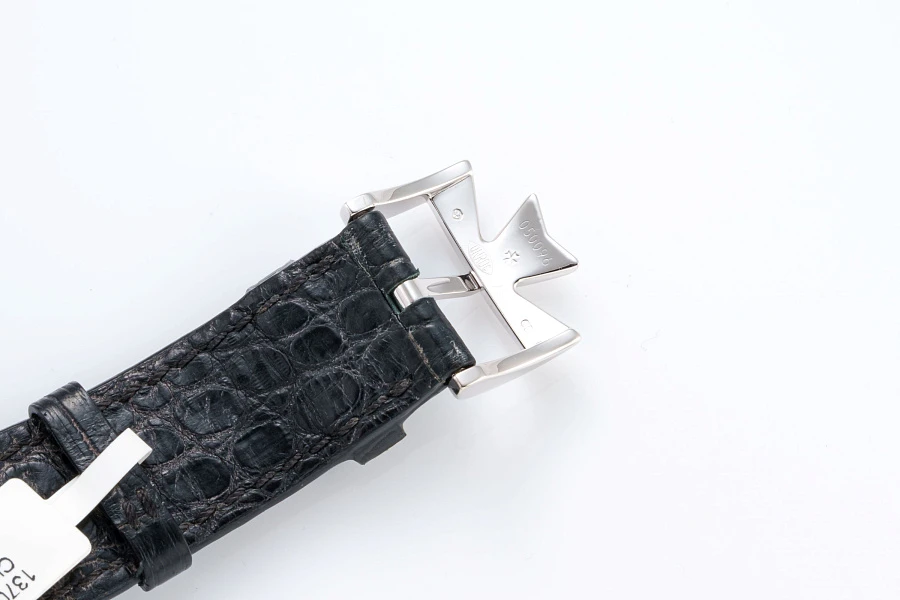 Traditionelle Ref. 82172 in 18k White Gold