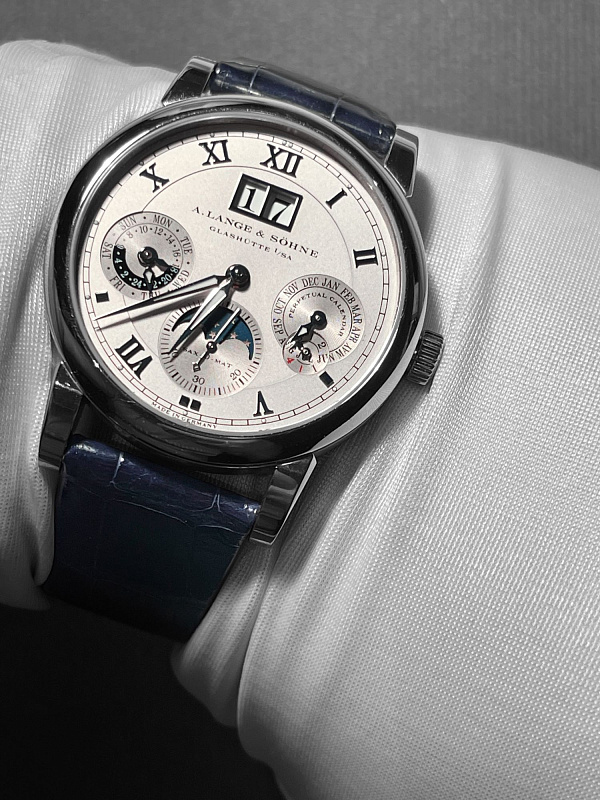 Langematik Perpetual Calendar