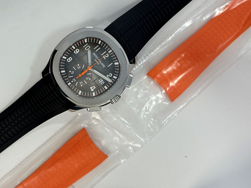 AQUANAUT FLYBACK CHRONOGRAPH