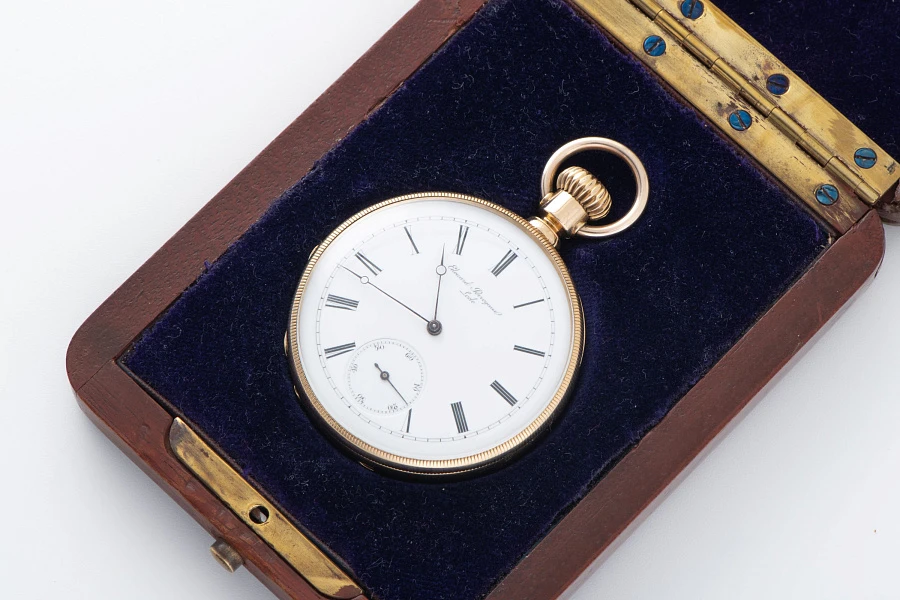 Pocket Watch in 18k Yellow Gold