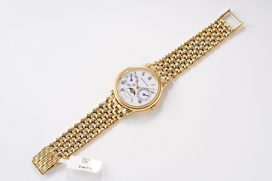 Day-Date Moonphase Ref. 25589BA in 18k Yellow Gold