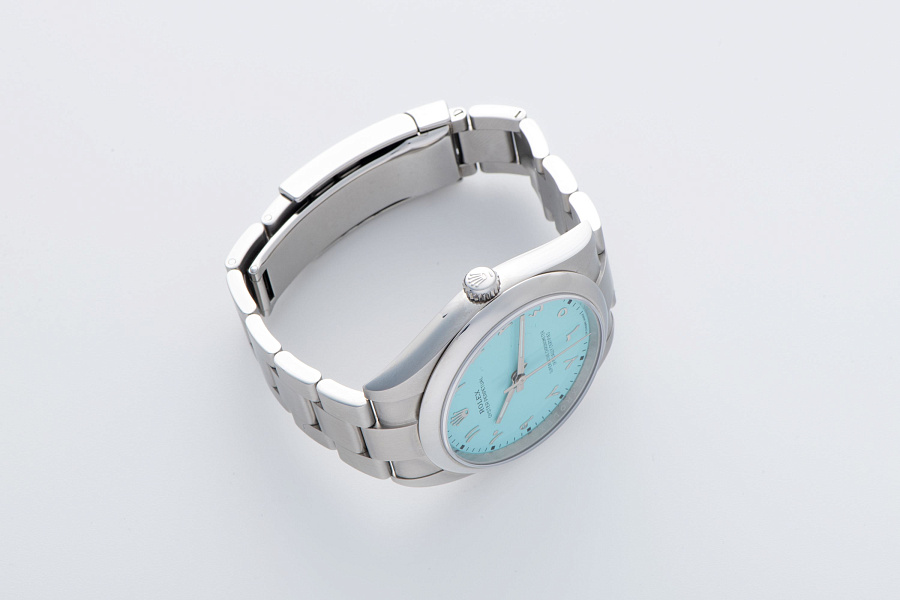 Oyster Perpetual Ref. 124300 with Aftermarket Dial Splendre Unique UK