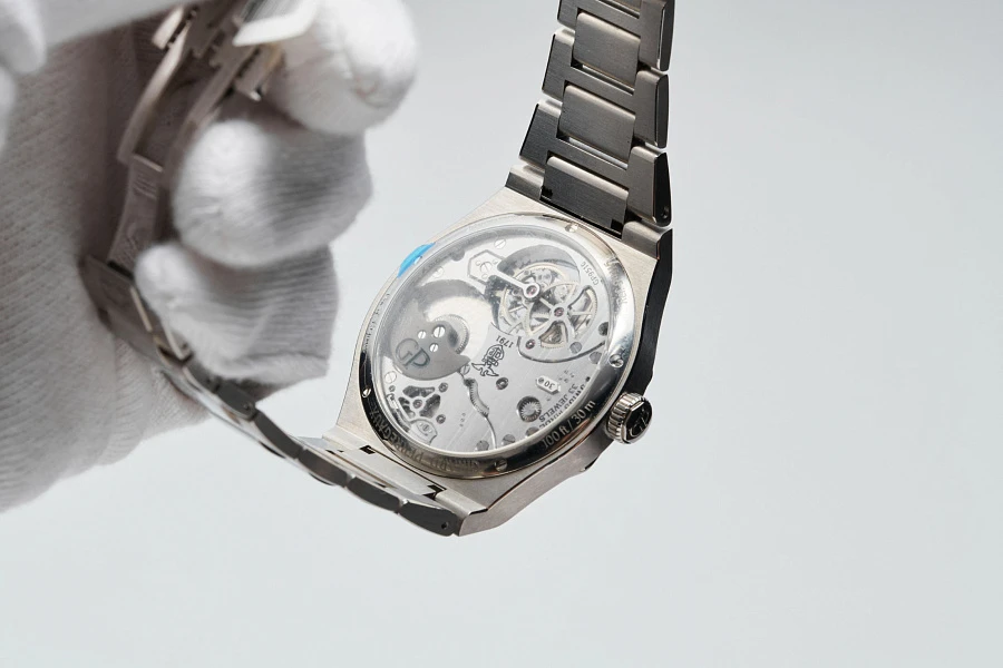 Laureato Tourbillon Meteorite