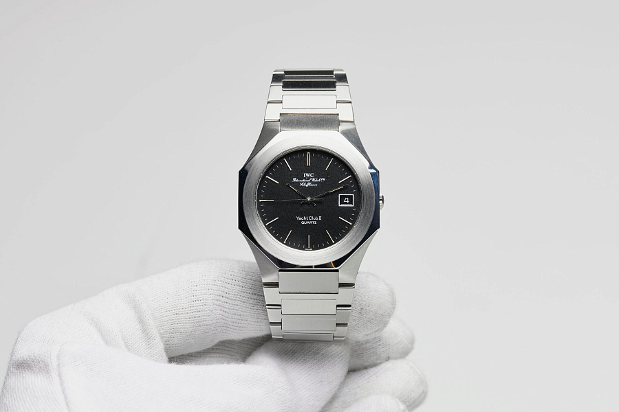 Yacht Club II