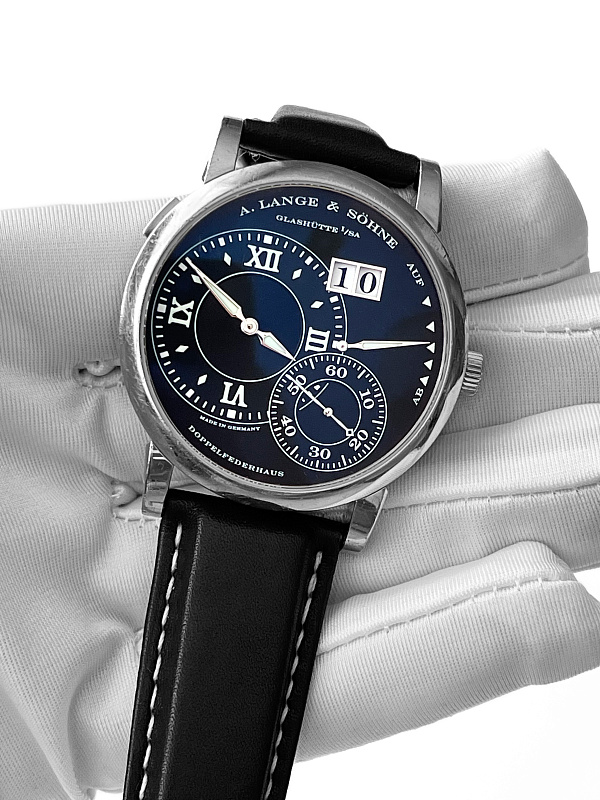 Lange 1 'Luminous'
