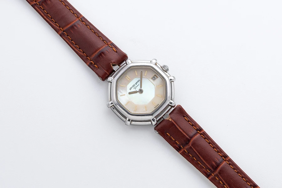 Ladies Watch Ref. G. 2851.7 with Mother of Pearl Dial in Stainless Steel