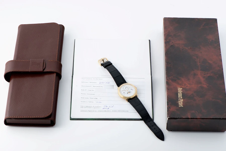 Quanième Perpetual Calendar Ref. 25657BA in 18k Yellow Gold