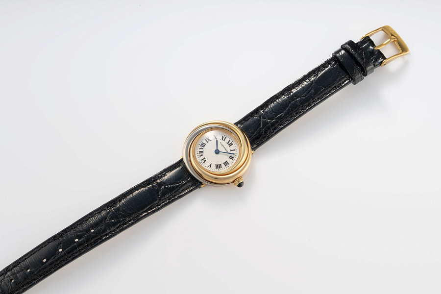 Trinity Ref. 2357 in 18k Yellow, Rose, and White Gold