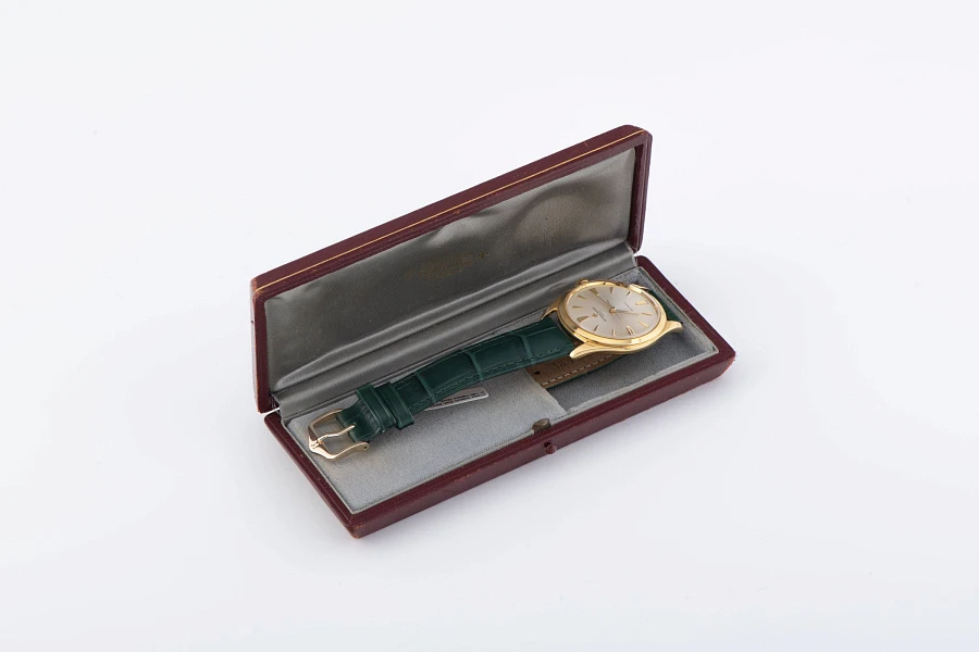 Dress Watch Ref. 6441 in 18k Yellow Gold