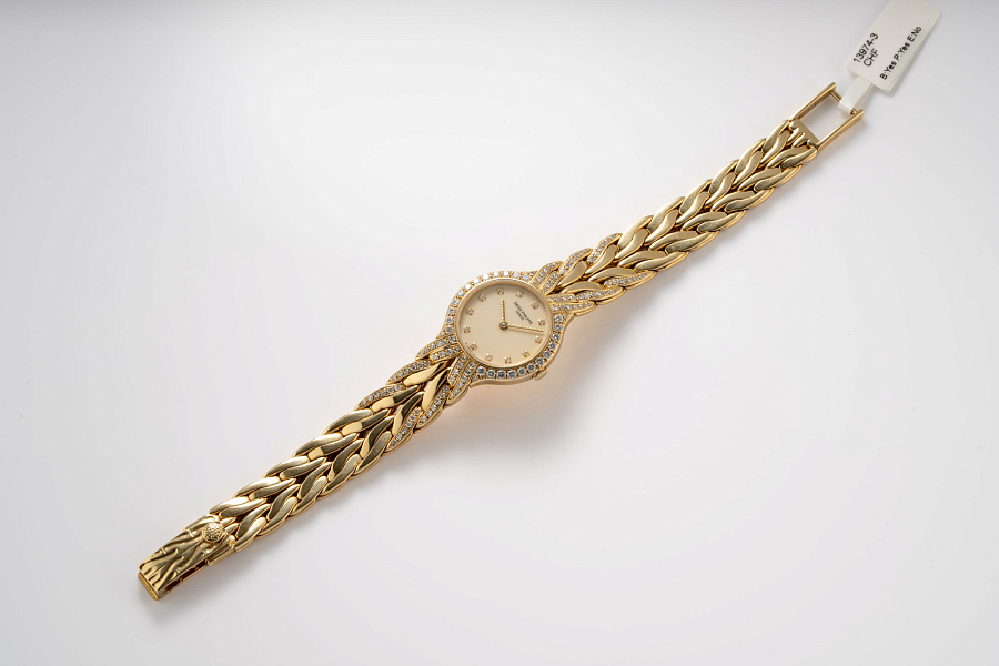 Ref. 4816/3 in 18k Yellow Gold
