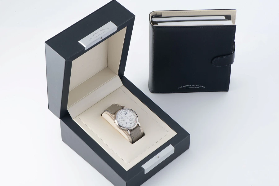 Lange 1 Timezone Ref. 116.039 in 18k White Gold