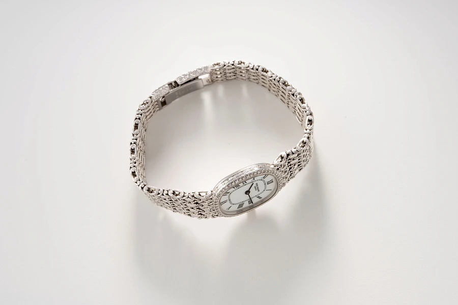 Ladies Ellipse Ref. 6498/1 in 18k White Gold