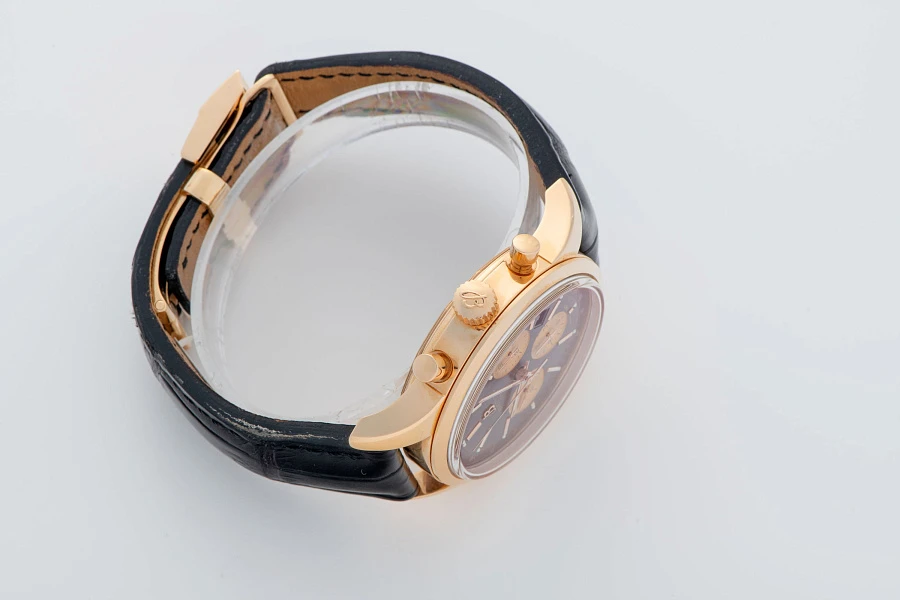 Transocean Chronograph Ref. RB0151 in 18k Rose Gold