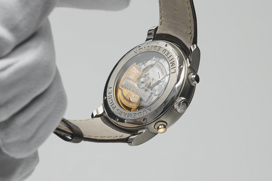 Gstaad / Classic Titan Chronograph