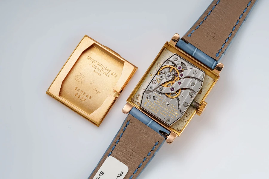 Square Ref. 2517 in 18k Rose Gold
