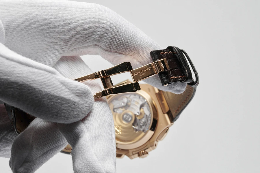 Nautilus Chronograph Date