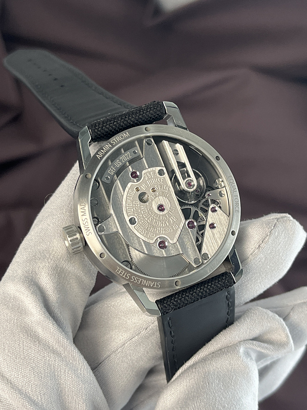 Gravity Equal Force Ultimate Sapphire