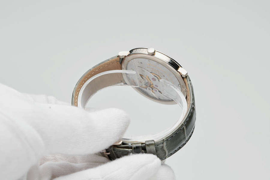 Jour et Nuit White Gold