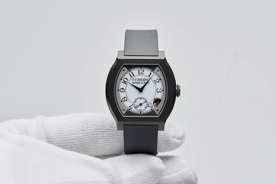 Elegante 40 Titalyt