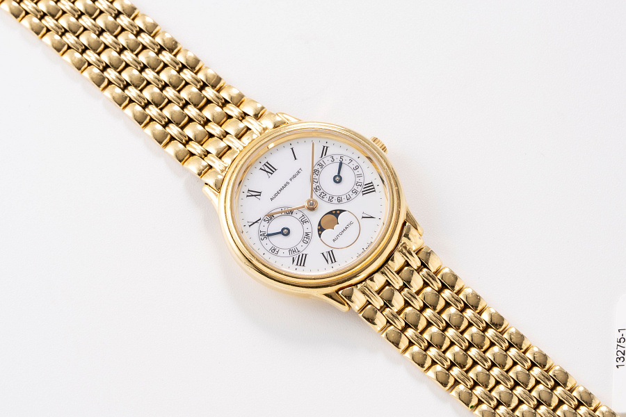 Day-Date Moonphase Ref. 25589BA in 18k Yellow Gold