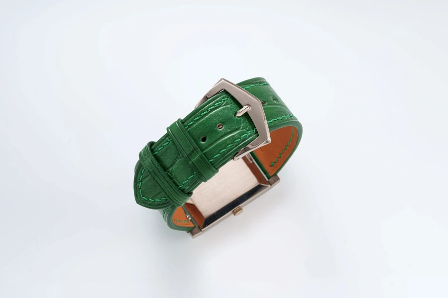 Tank Ref. 3519 in 18k White Gold