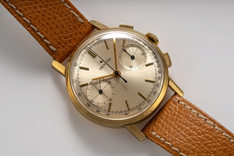 Chronograph in 18k Yellow Gold
