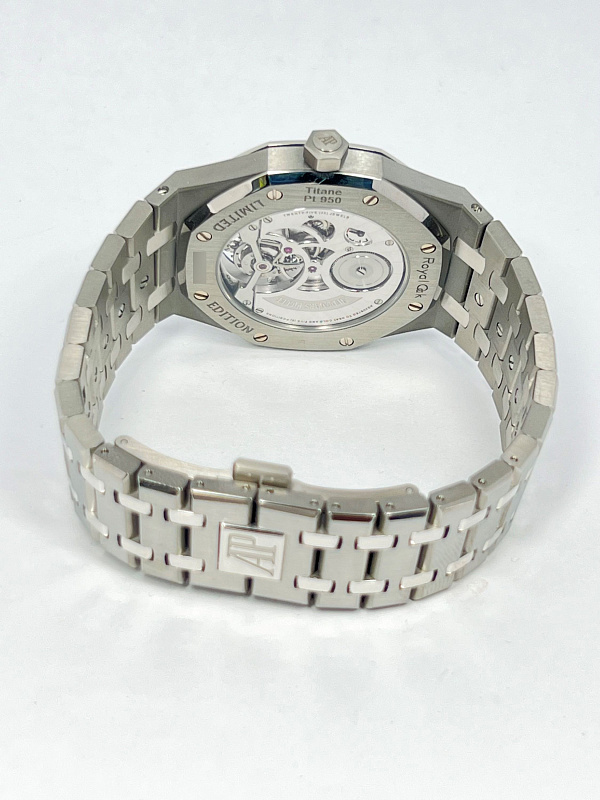 Royal Oak 26510 Tourbillon Extra-Thin Titanium & Platinum