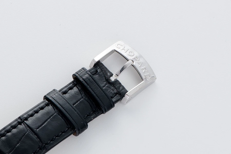 L.U.C Ultra Thin Watch with Micro Rotor Ref. 16/1902 in 18k White Gold