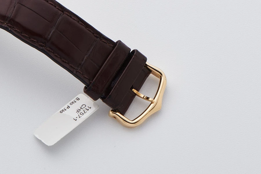 Tank Américaine Chronograph Ref. 1730 in 18k Yellow Gold