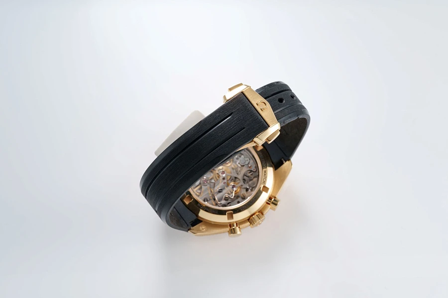 Speedmaster in 18k Yellow Gold