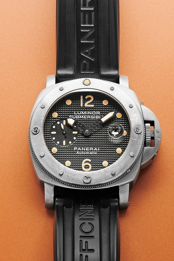Luminor Submersible