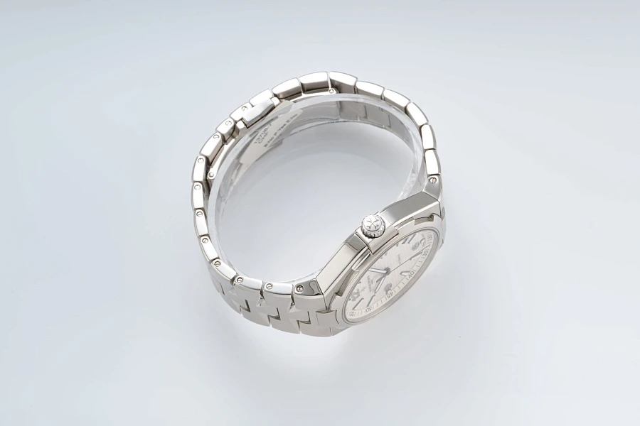 Overseas Ref. 47040 in Stainless Steel