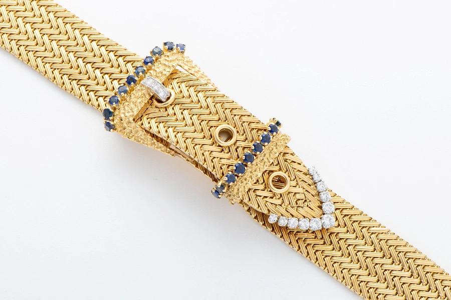 Bracelet Watch in 18k Yellow Gold with Diamonds and Sapphires