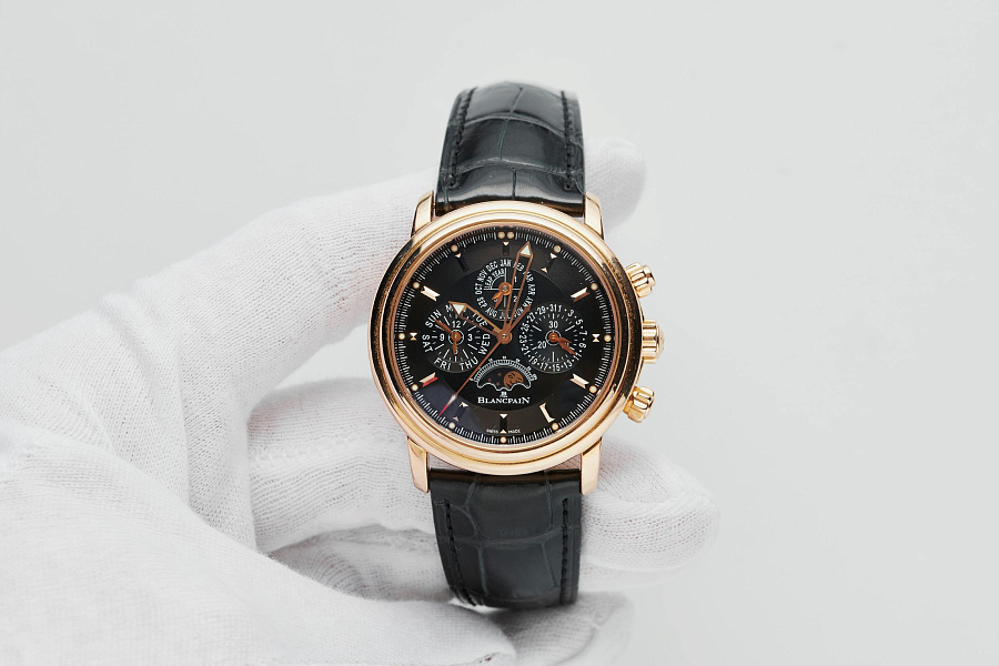 Perpetual Calendar Flyback Chronograph Leman