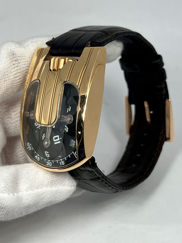 UR103.09 Rose Gold