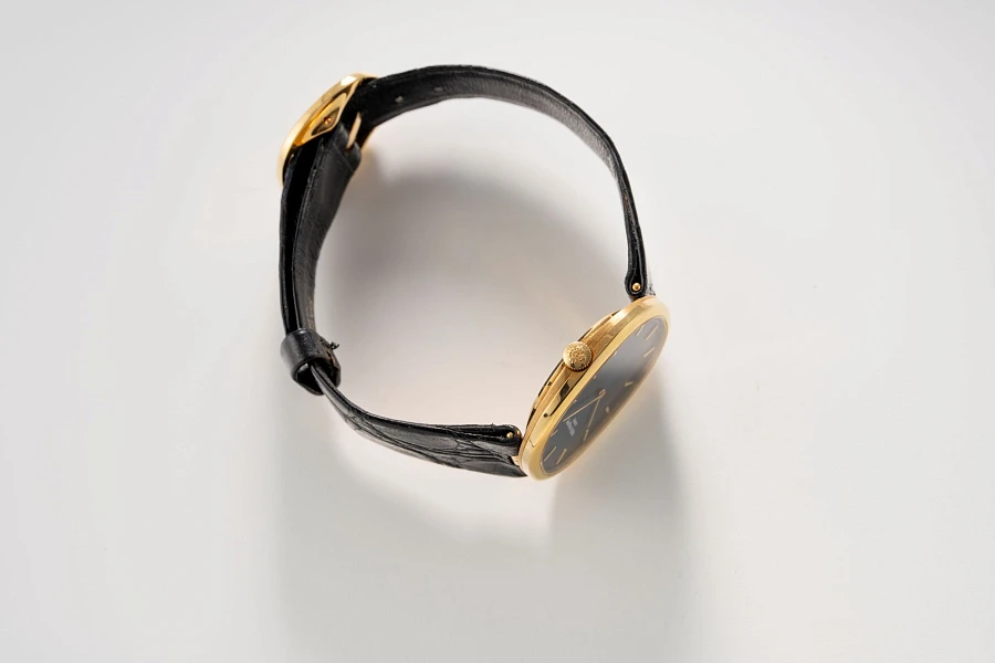 Ellipse Ref. 3848 in 18k Yellow Gold