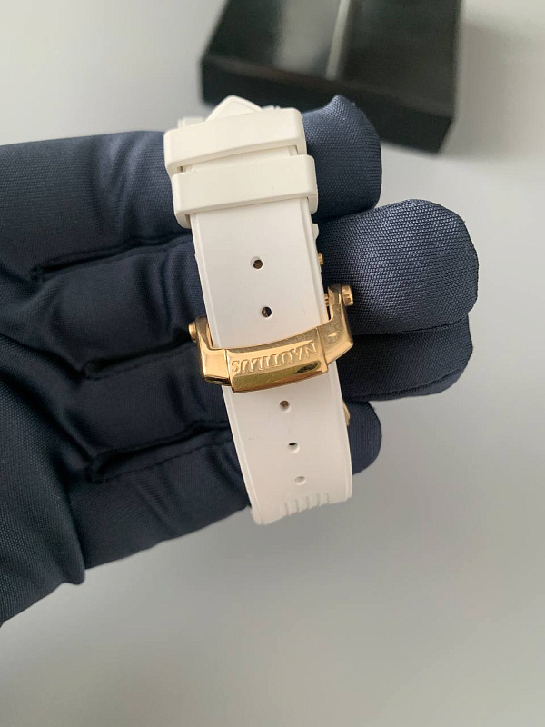 Nautilus 5711J