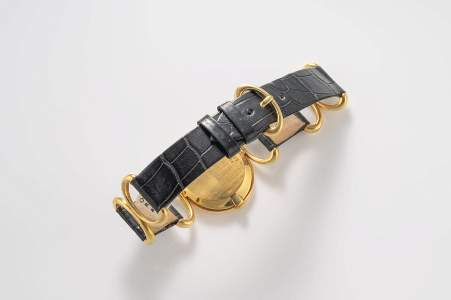 Oval Dress Watch Ref.9802D with Gold and Leather Bracelet