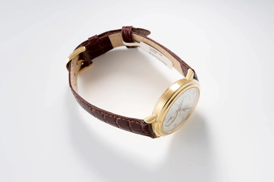 Dual Time Ref. 25685BA in 18k Yellow Gold