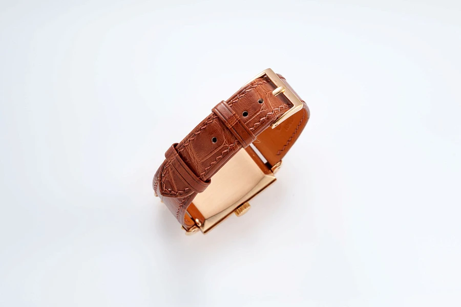 Rectangular Ref. 1480 in 18k Rose Gold