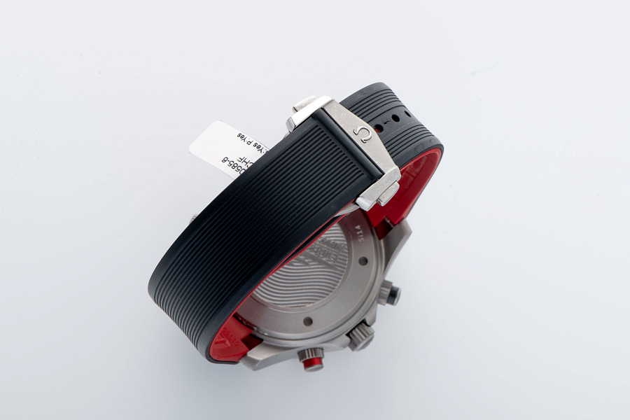 Seamaster Diver Emirates Diver 300 Titanium