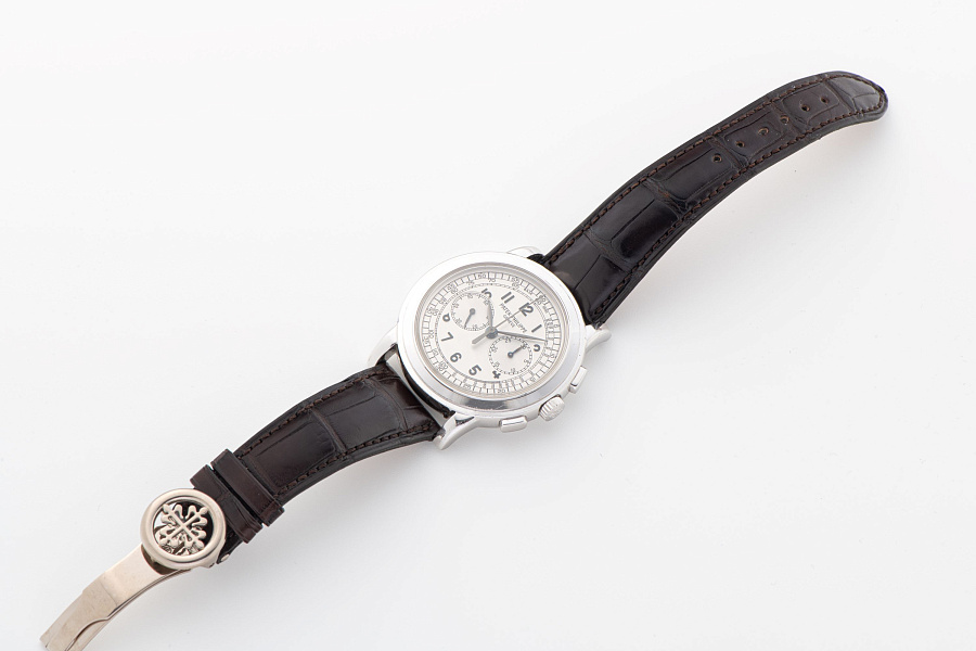Chronograph Ref. 5070G in 18k White Gold