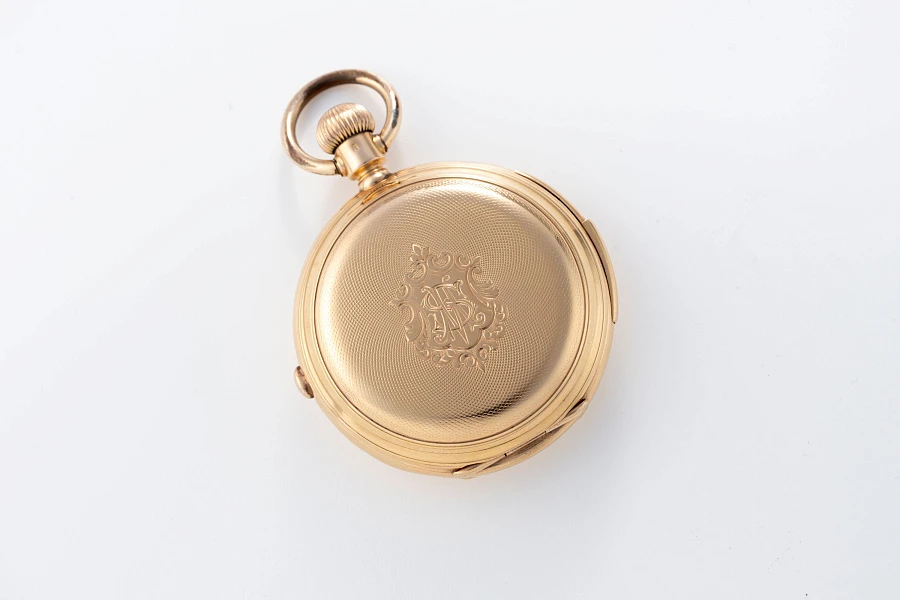 Quarter Repeater with Dead-Beat Seconds on a Louis Audemars Base Caliber in 18k Yellow Gold