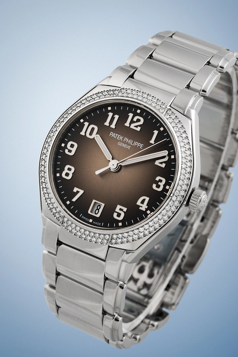 TwentyFour Ref. 7300 in Stainless Steel