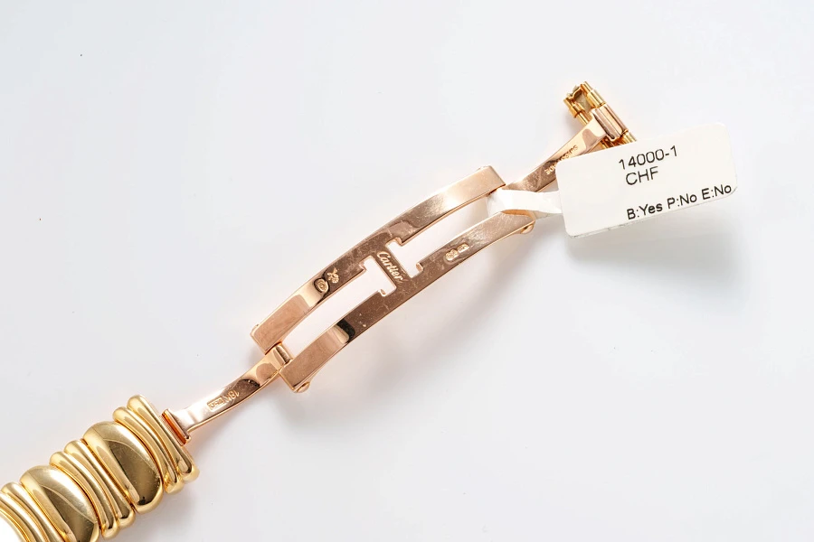 Baignoire Ref. 19501 in 18k Yellow Gold with Diamonds