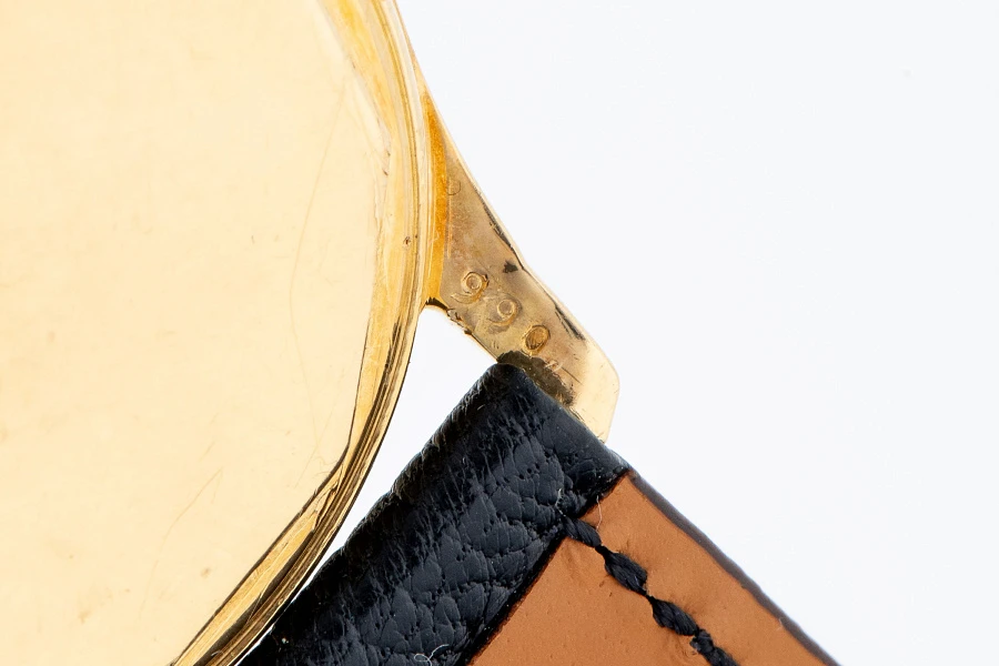 'Cuervo Y Sobrinos' Double Signed Calatrava Ref. 2532 in 18k Yellow Gold